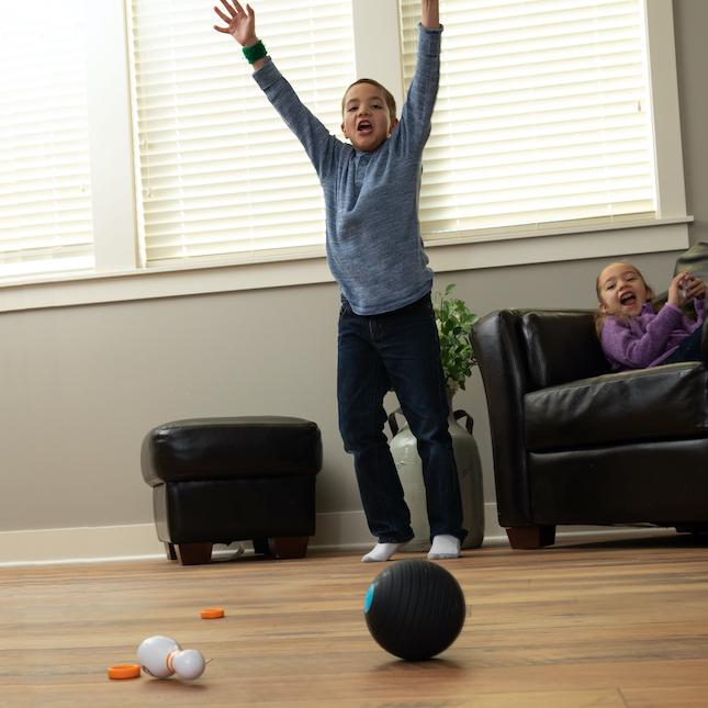 Fat Brain Toys Curve Bowl