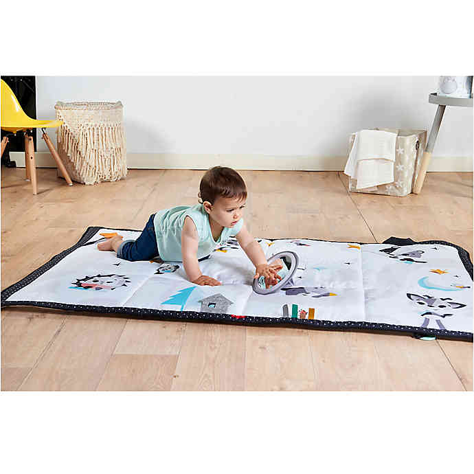 Tiny Love Magical Tales Black & White Super Mat