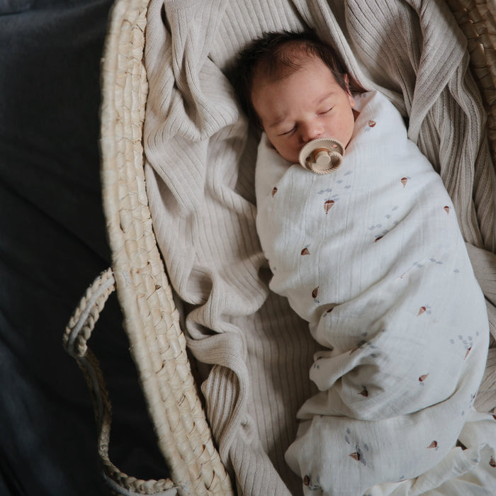 Mushie Knitted Ribbed Baby Blanket