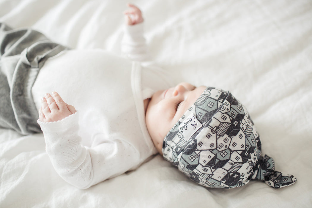 Copper Pearl Newborn Top Knot Hat - Urban