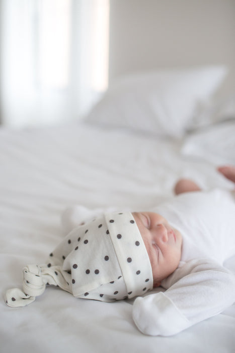 Copper Pearl Newborn Top Knot Hat - Willow