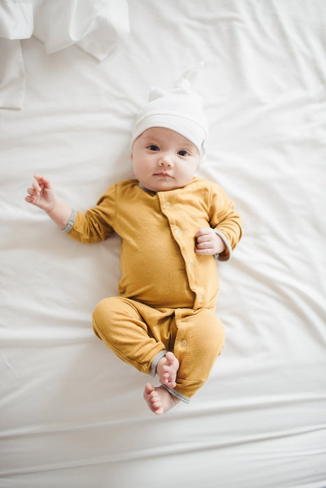 Copper Pearl Newborn Top Knot Hat - Dove