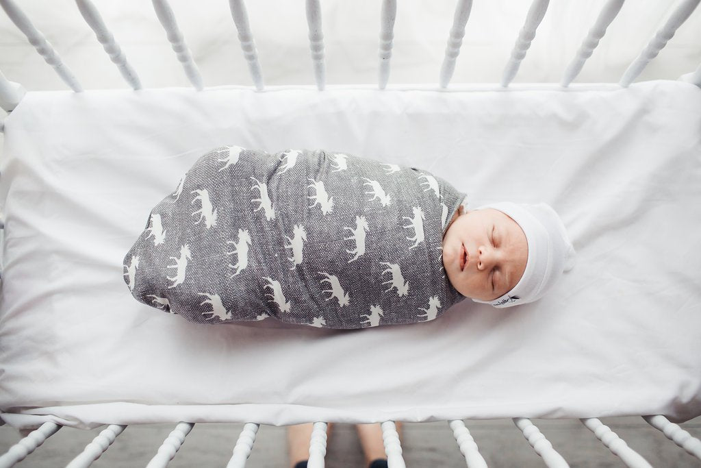 Copper Pearl Newborn Top Knot Hat - Dove