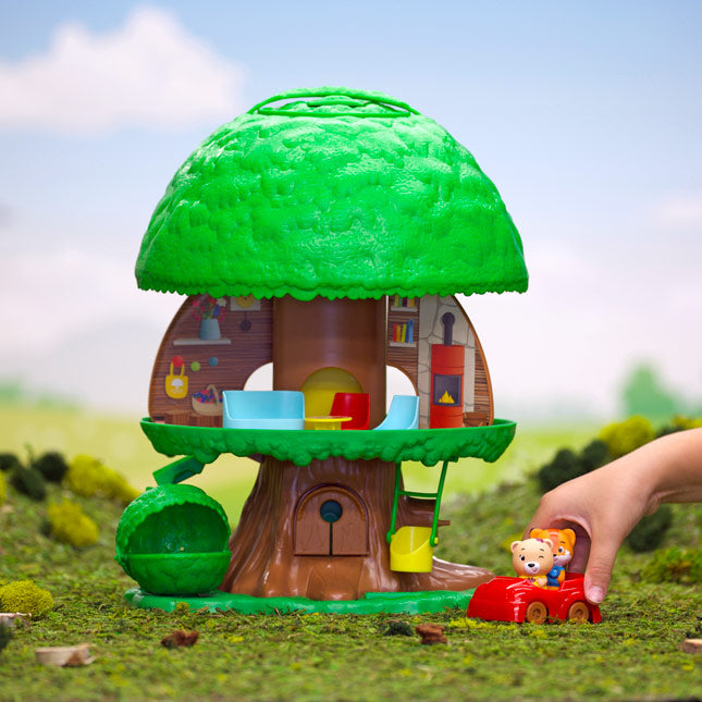 Fat Brain Toys Timber Tots Tree House